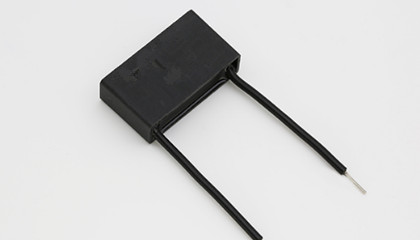 如何正確選擇電機啟動電容器?