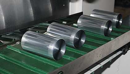 CBB60電機(jī)電容器的優(yōu)點(diǎn)、應(yīng)用以及使用注意事項(xiàng)